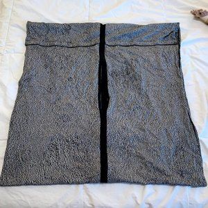 Lululemon Vinyasa Scarf- Like New
